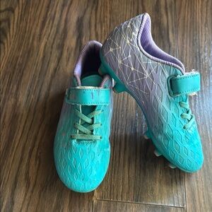 Kids Turquoise and Gray Soccer Shoes